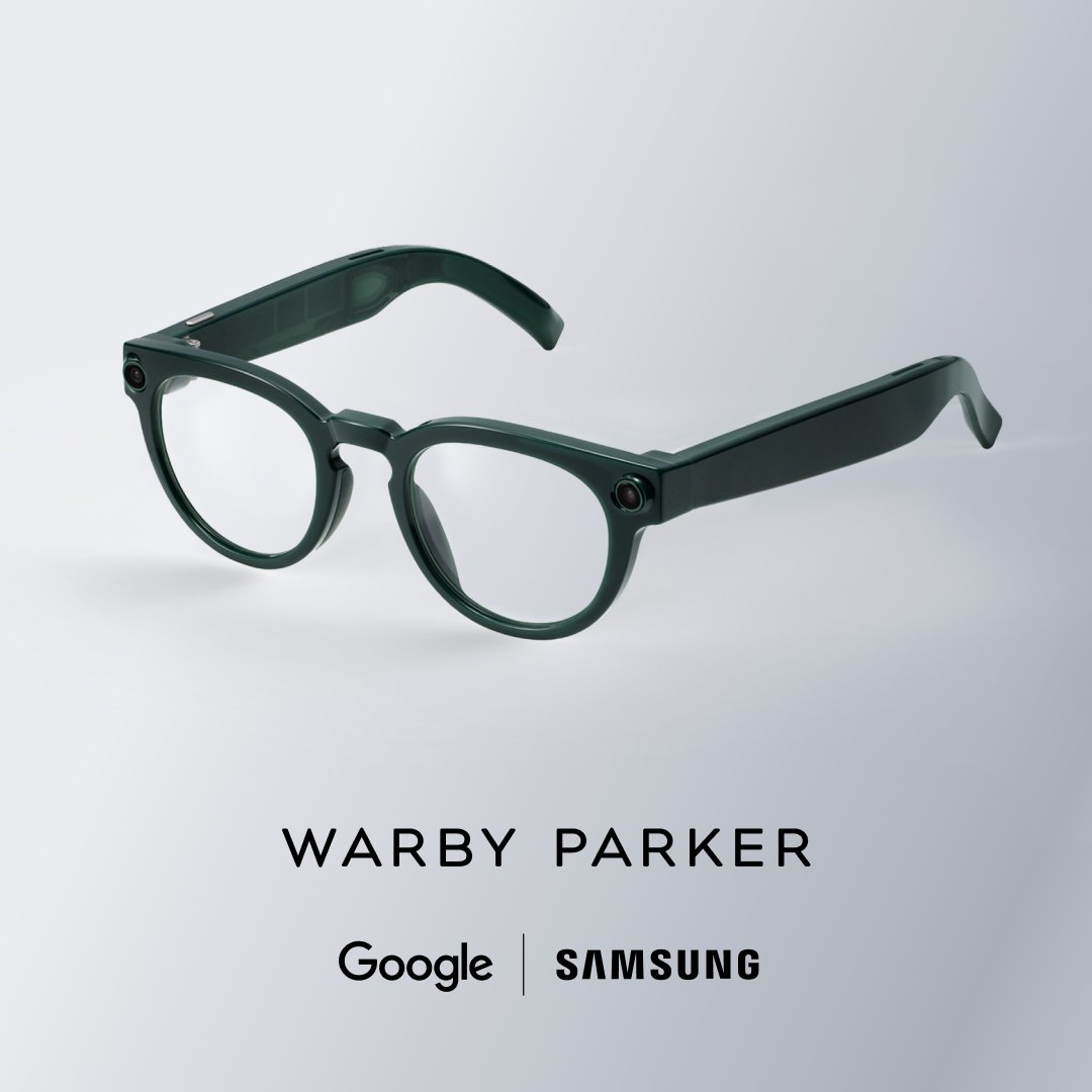Warby Parker × Google × Samsung 안경 컬렉션 — 녹색 둥근 프레임 디자인, 양쪽 다리와 콧대에 카메라 렌즈 두 개